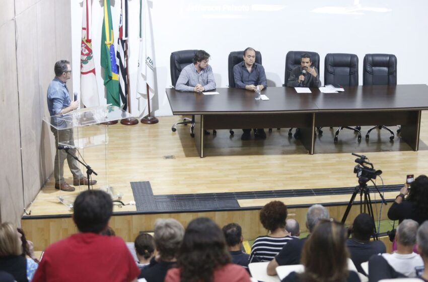  Saúde mental é principal problema para os professores, aponta pesquisa