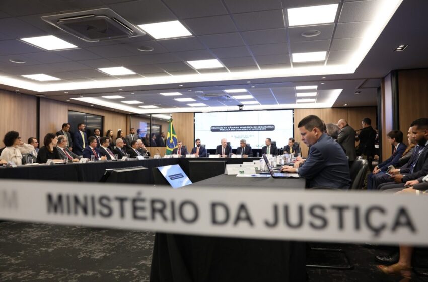  Em Brasília, governador participa de debate sobre segurança pública com o Consórcio Nordeste