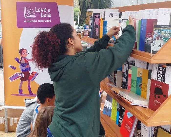  Fundação Pedro Calmon leva Biblioteca Itinerante e projeto Leve e Leia para a Flipelô 6 agosto 2024