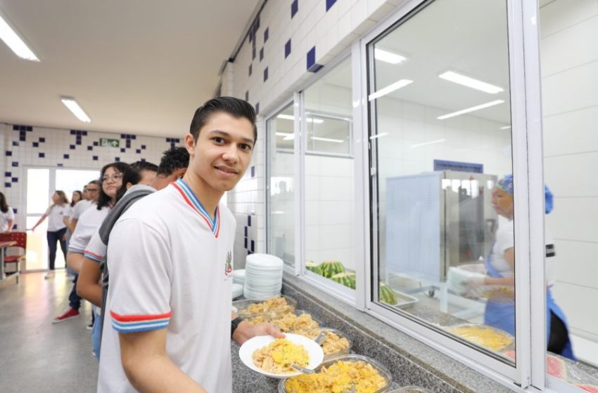  Governo do Estado prioriza reforço na alimentação dos estudantes da rede estadual de ensino