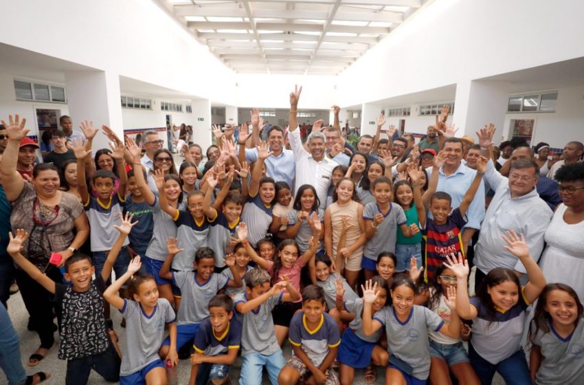  Dois novos colégios de tempo integral são inaugurados em Souto Soares, beneficiando 700 alunos