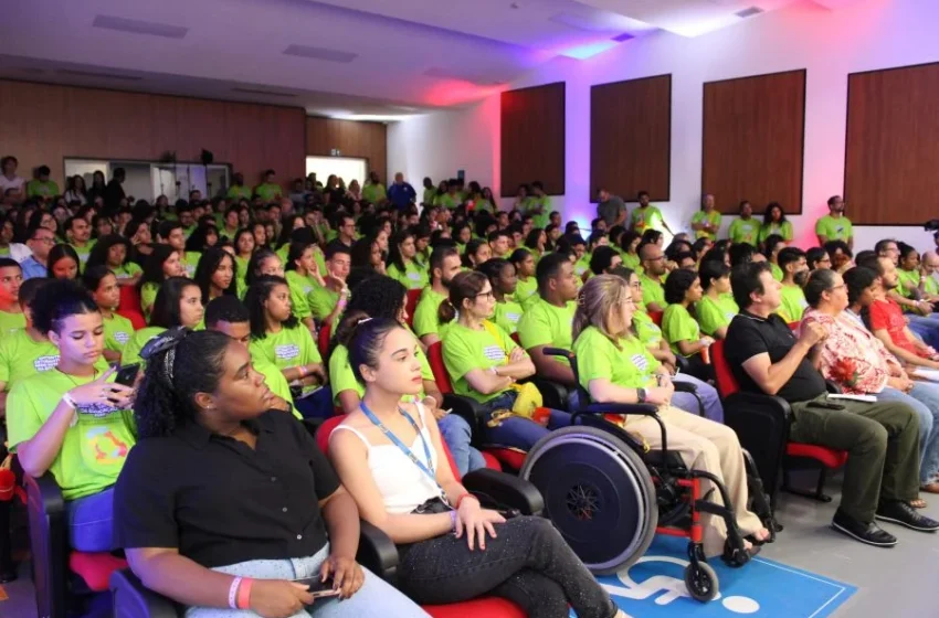  Encontro Estudantil da Rede Estadual aproxima jovens da educação científica