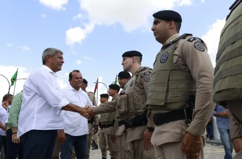  Em Santanópolis, Governo do Estado reforça segurança e garante investimentos em esporte e infraestrutura