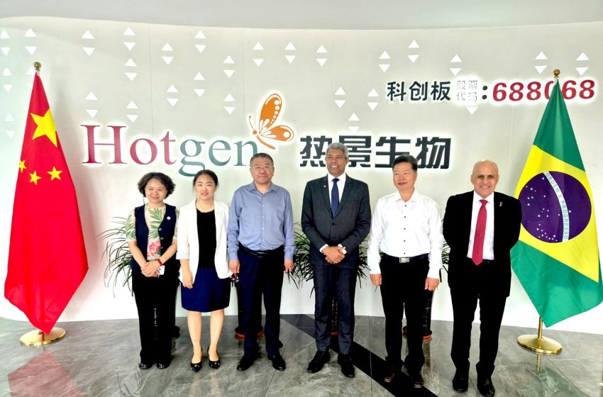  Governador firma parceria com empresa chinesa para produção de testes rápidos pela Bahiafarma