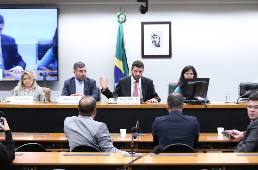 Neto Carletto encerra audiência pública com anúncio de medidas concretas para solucionar crise na ponte do Rio Jequitinhonha