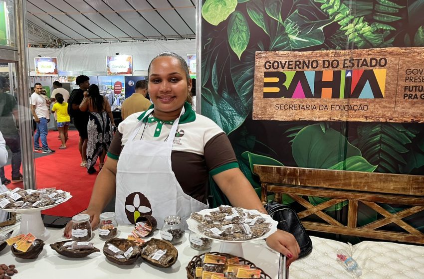  Minifábrica de chocolate é atração no Chocolat Festival Bahia, em Ilhéus