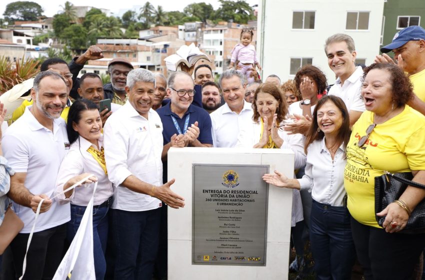  Após retomadas de obras em Salvador, Jerônimo e Rui Costa entregam 260 moradias do Minha Casa Minha Vida, em São Gonçalo do Retiro