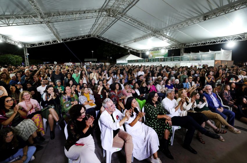  Fligê transforma Mucugê em capital literária da Chapada