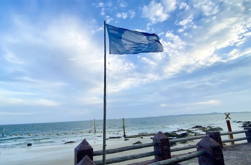  Setur-BA firma parceria com programa Bandeira Azul para novas avaliações em praias da Bahia