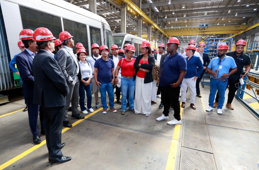  Obra do VLT do Subúrbio garante participação popular e geração de oportunidades para as comunidades locais