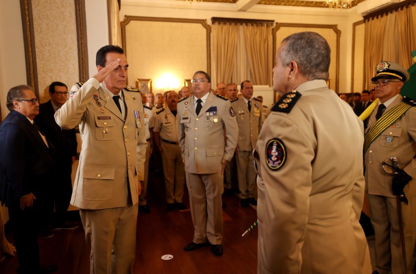  Com novos comandos e promoções de oficiais, PMBA renova corporação