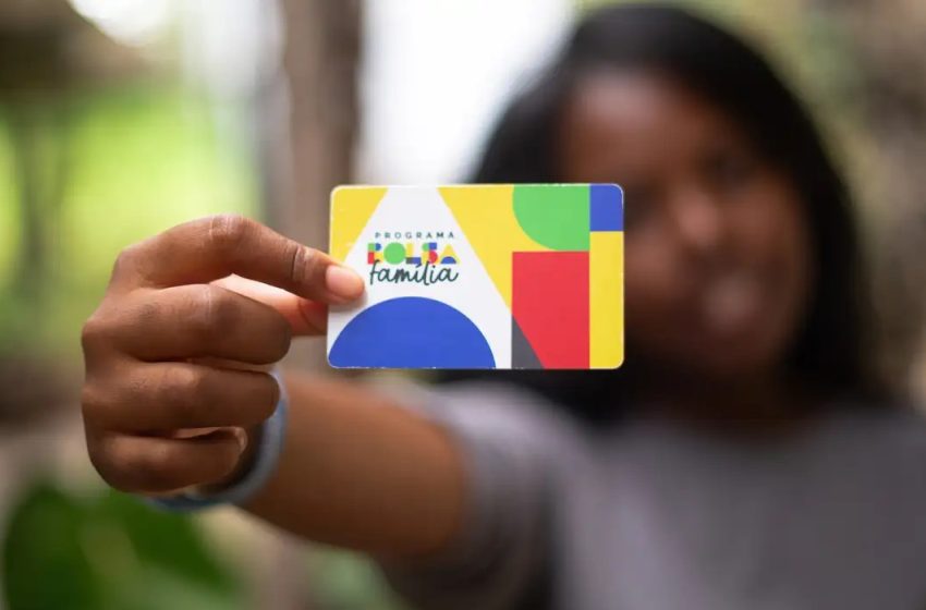  Programa Bolsa Família realiza seminário na Bahia para qualificar gestões municipais