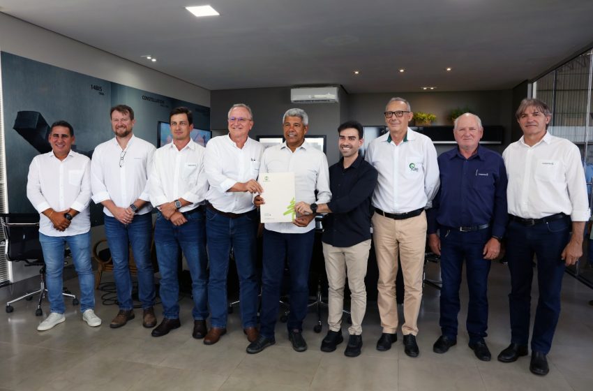  Governador se reúne com representantes da Cooperfarms e discute projeto agroindustrial para o Oeste