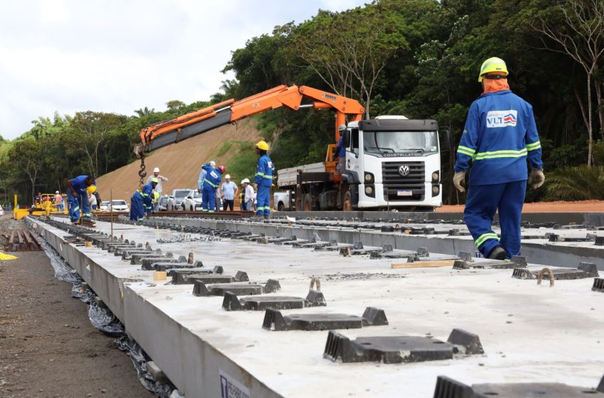  Obras do VLT de Salvador avançam e entram em nova fase com instalação da via permanente no Trecho 2