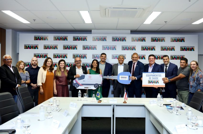  Boquira recebe ambulância e equipamentos hospitalares do Governo do Estado