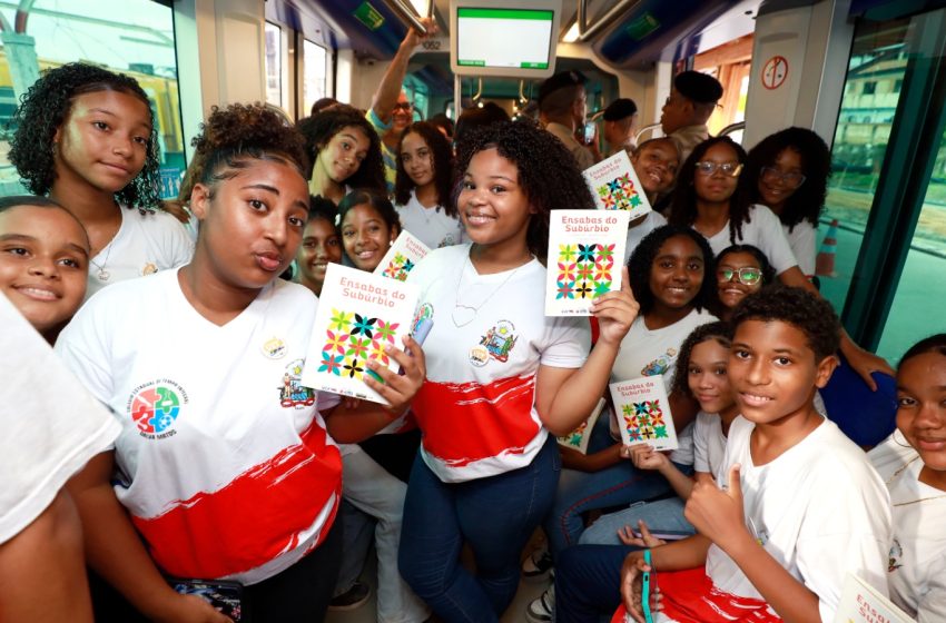 Circuito Educativo do VLT leva experiência de mobilidade urbana a estudantes da rede pública