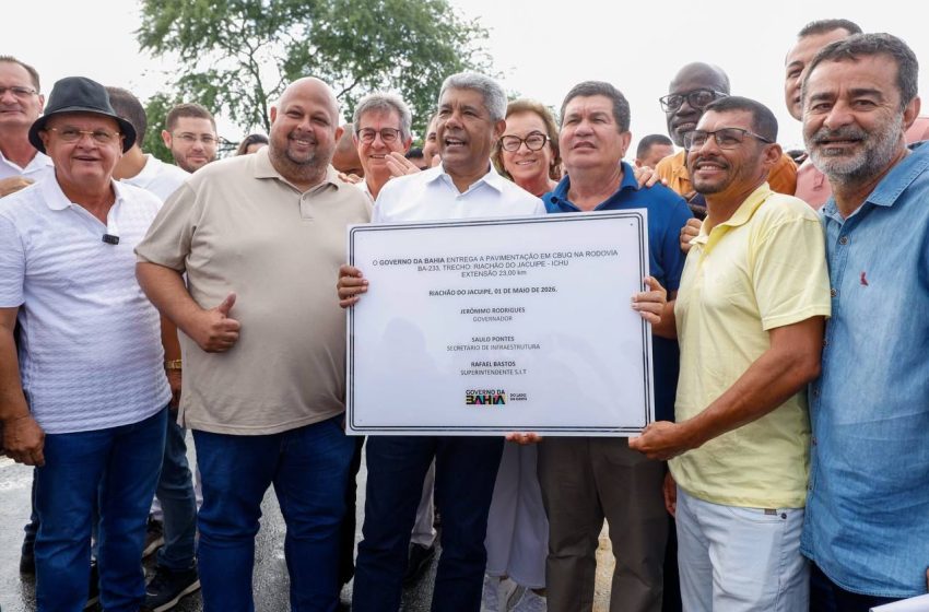  Entregas para infraestrutura, saúde e área rural marcam a celebração do Dia do Trabalhador em Riachão do Jacuípe