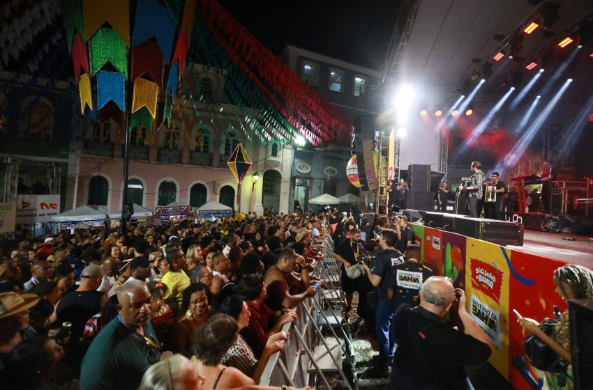  Com investimento do Governo do Estado, São João no Pelourinho atrai baianos e turistas