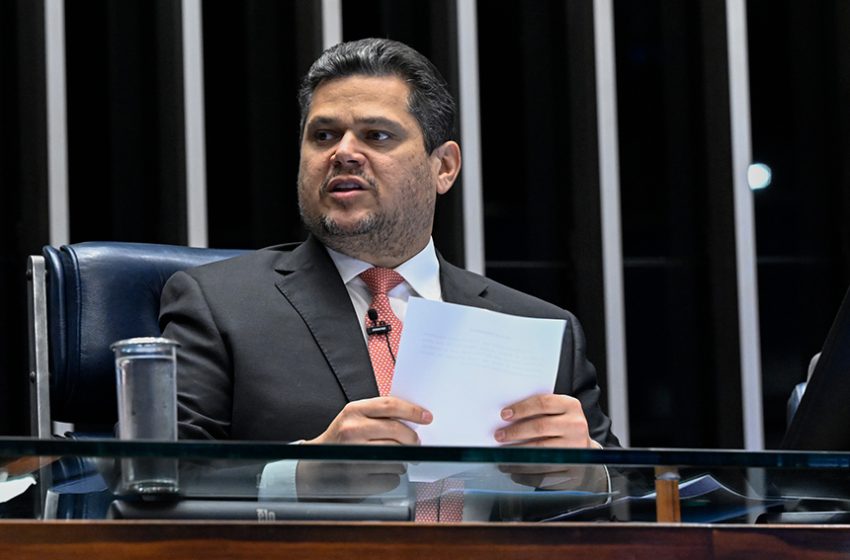 Davi cancela sessão do Congresso por falta de acordo sobre vetos