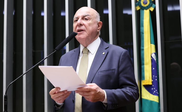  Câmara aprova projeto que torna permanentes os incentivos para a indústria da reciclagem – Notícias