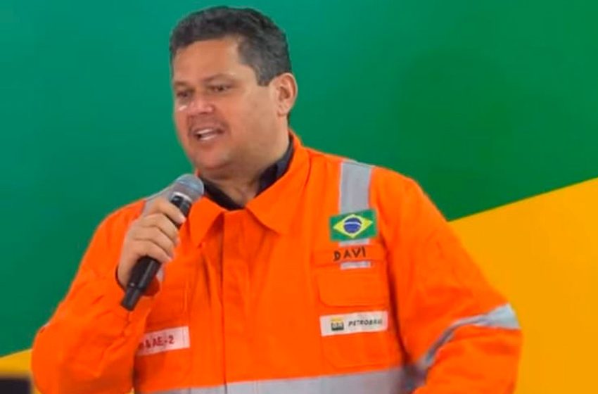Em Oiapoque, Davi comemora possível exploração de petróleo na Margem Equatorial