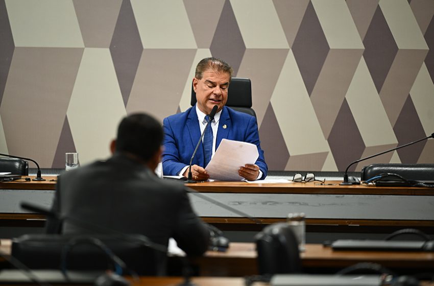 CRE monitora com atenção relações entre Brasil e EUA, diz Nelsinho Trad em nota