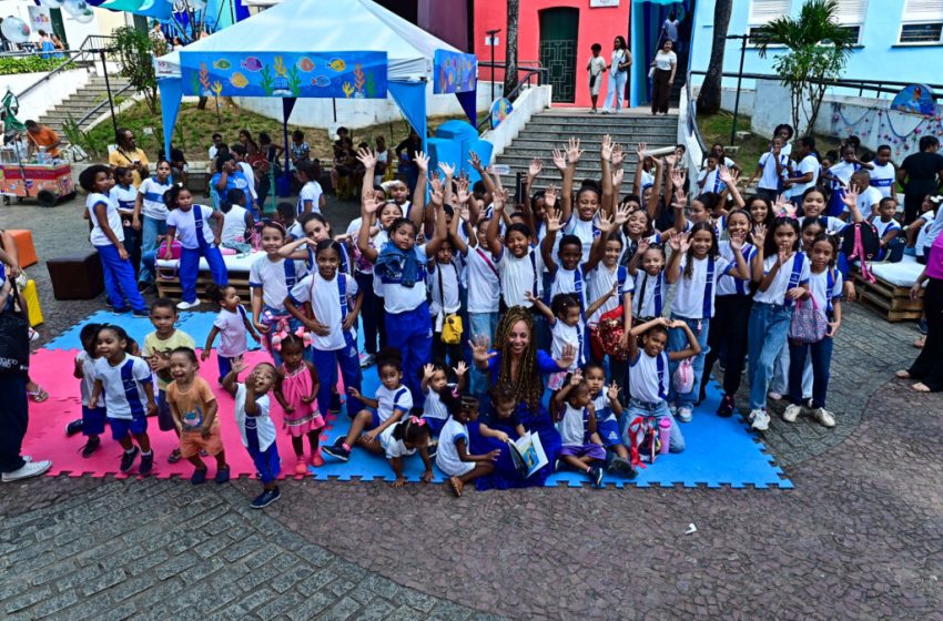  Mais de 160 alunos da rede municipal participam de atividades da Flipelô