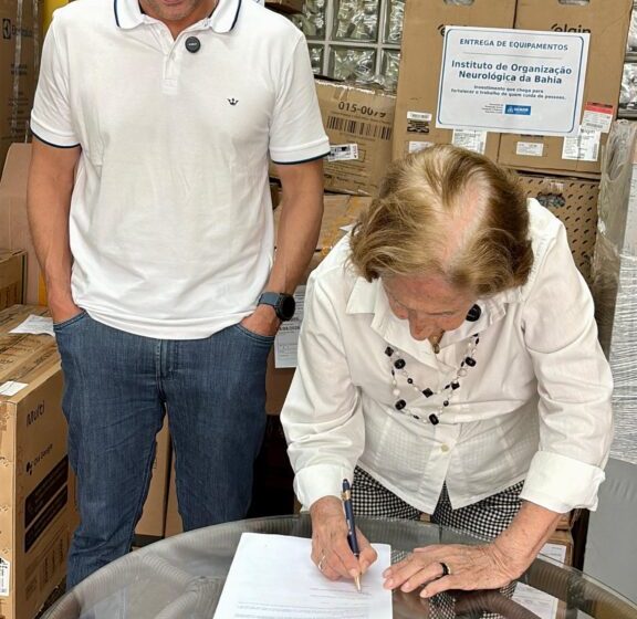  Prefeitura entrega equipamentos para instituições de atendimento a pessoas com deficiência em Salvador