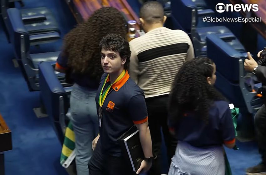  Programa Jovem Senador ganha destaque em documentário