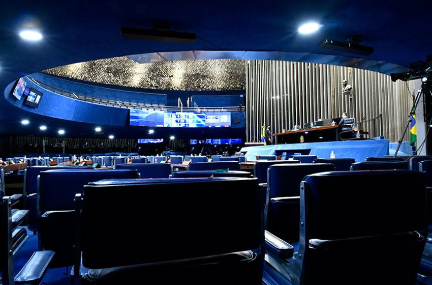  Eleitor escolherá dois senadores neste ano; veja como votar