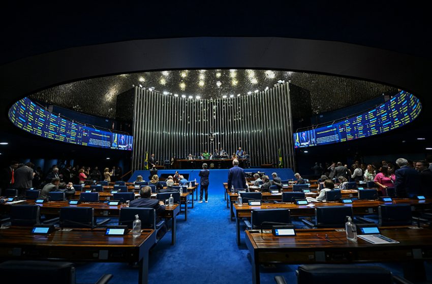 Em 2027, Senado terá 40 senadores novos e 14 reeleitos
