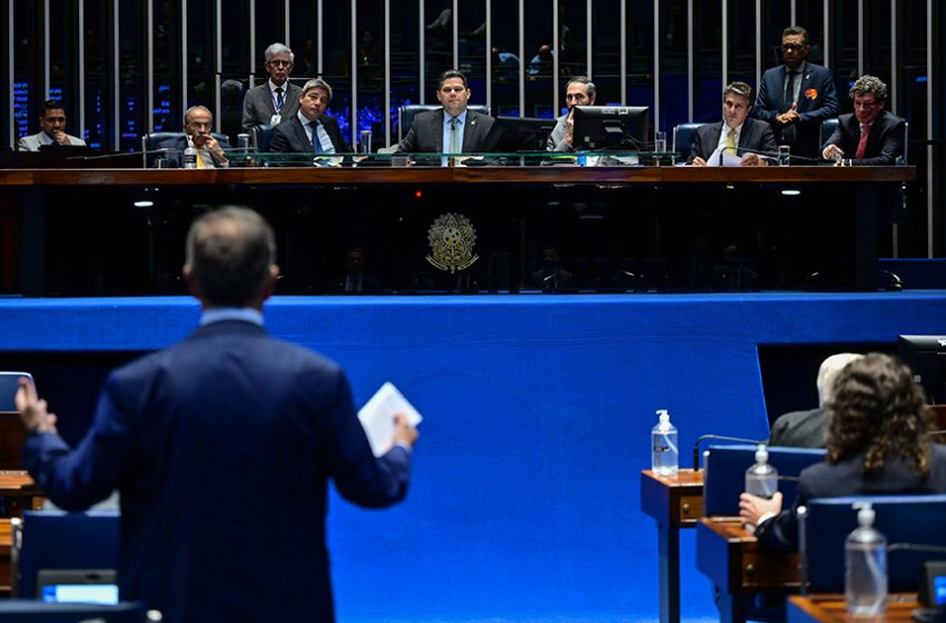  Enamed será obrigatório para exercício da medicina, aprova Senado